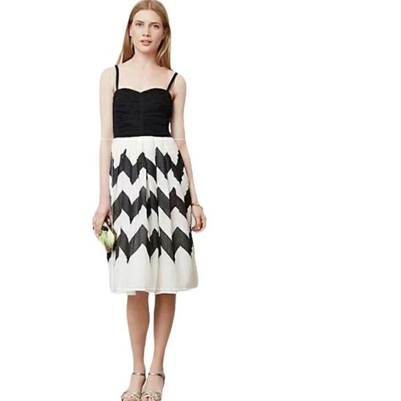 Leifnotes Cherie Chevron Dress Black White Size 0 - Picture 1 of 10